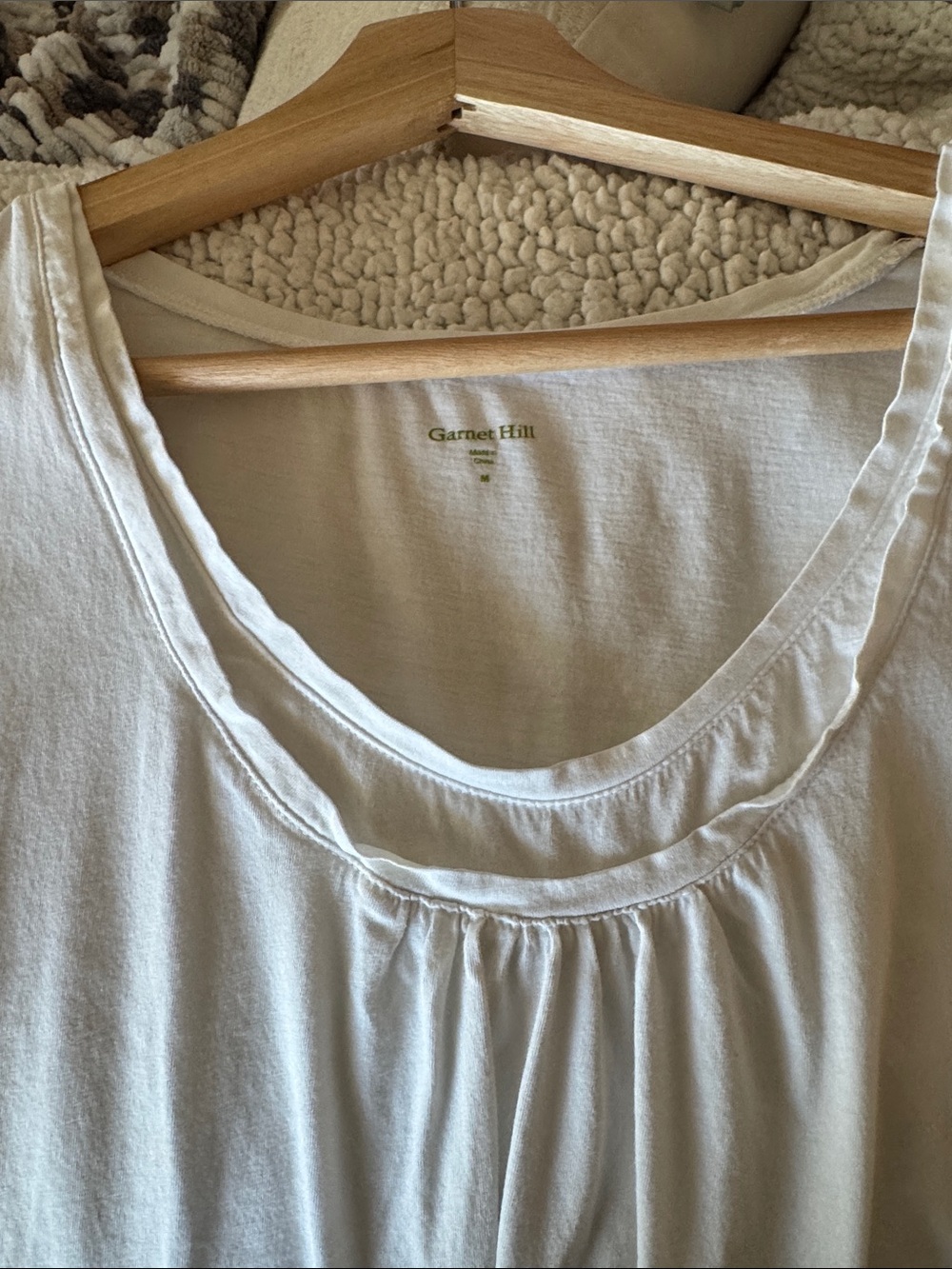 Garnet Hill White Scoop Neck Sleeveless Tank - Picture 13 of 13